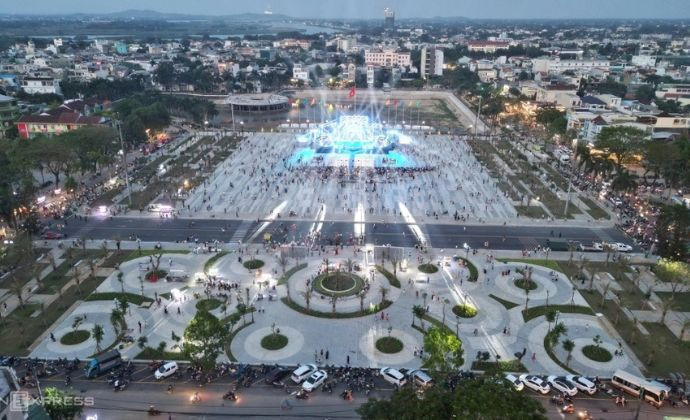 Chuẩn bị sáp nhập Quảng Ngãi và Kon Tum.